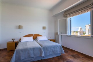 accomodation roumani hotel cozy double room